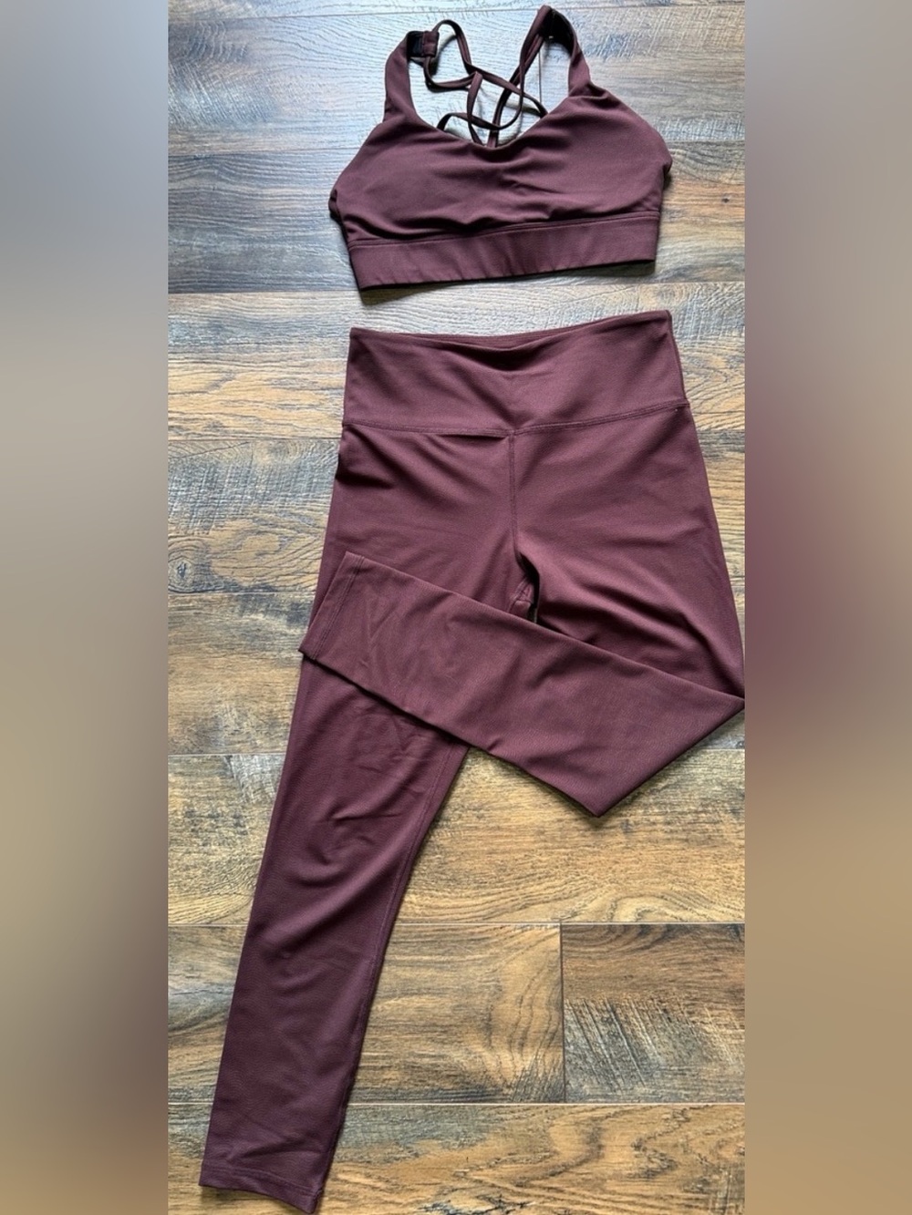 Zyia Fig Vibration leggings with matching Bra